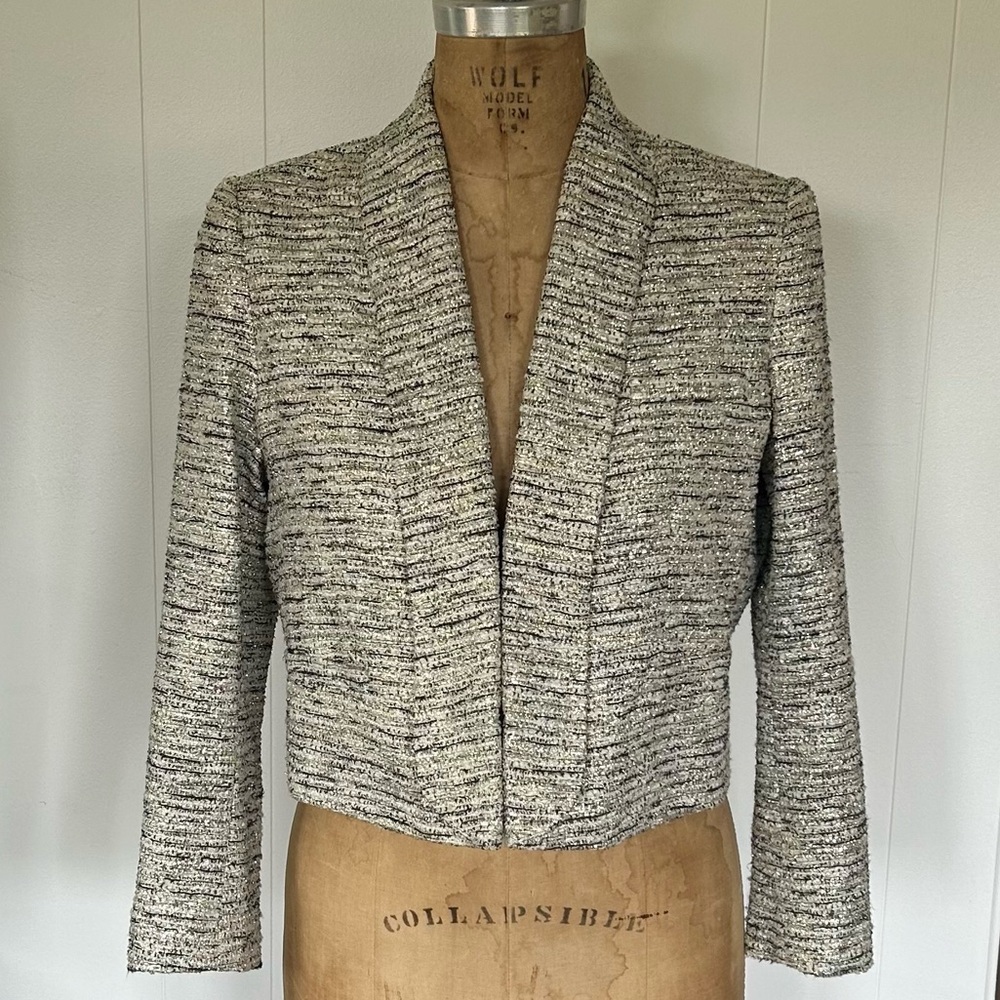 Alice + Olivia Amelia Cropped Blazer